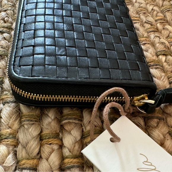 CLEOBELLA TIEGS WOVEN LEATHER ZIP WALLET•BLACK - Picture 5 of 9
